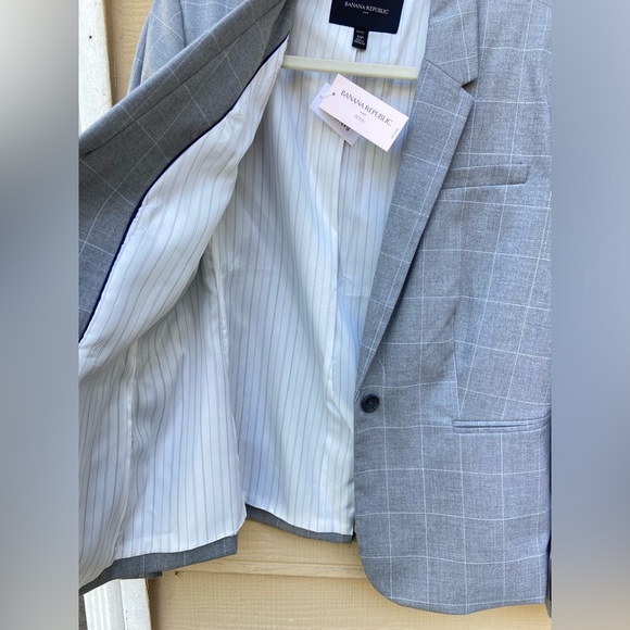 NWT- BANANA REPUBLIC GRAY PLAID CLASSIC FIT BUTTON FRONT BLAZER JACKET - Picture 7 of 10
